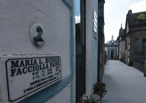 Túmulo de Eunice Paiva vira ponto turístico após Ainda Estou Aqui