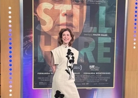 Fernanda Torres dá entrevista para o 'Good Morning America', um dos maiores programas dos EUA