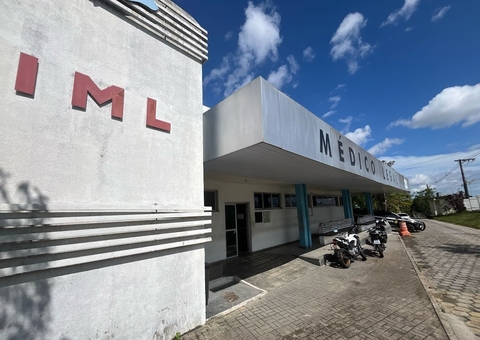 Homem morre ao cair de moto e bater cabeça no São José 