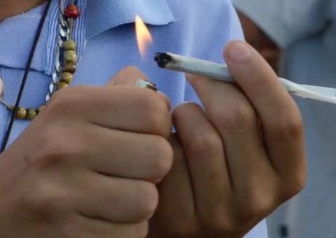 STF mantém descriminalização do porte de maconha para uso pessoal