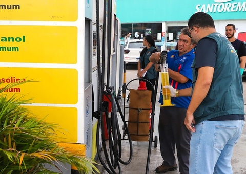 Postos de combustíveis são fiscalizados em Manaus