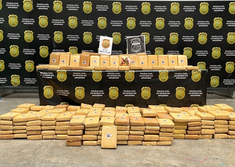 Drogas avaliadas em R$ 10 milhões estavam em esconderijo em área de mata