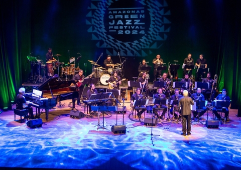 Amazonas Band comemora 25 anos com show especial e lançamento de livro