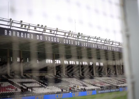 Vasco e Botafogo jogam por vaga na semifinal do Carioca