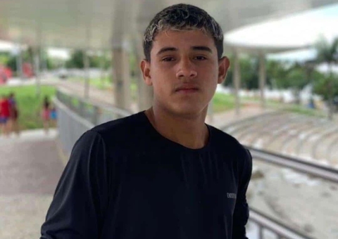 Jovem de 17 anos morre em acidente entre moto e caminhão no Careiro 