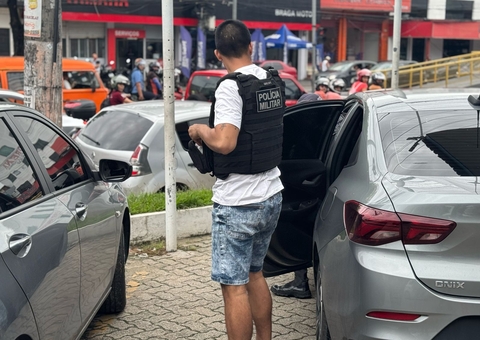 Criminoso morre em tiroteio ao tentar invadir casa de soldado da PM no Puraquequara