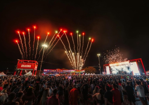 Blocos do Axerito, Vieiralves e P10 encerram a folia em Manaus