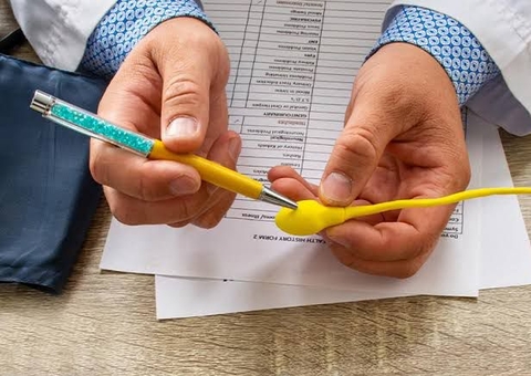 Vasectomia pode melhorar vida sexual dos homens, afirma urologista 