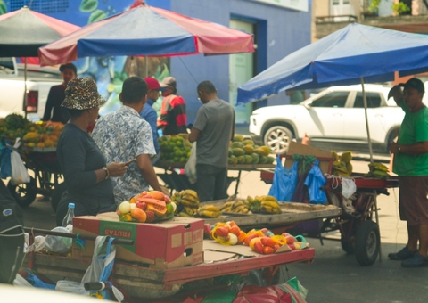  DPE investiga abusos contra ambulantes no Centro de Manaus