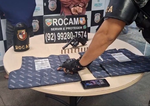 Vigilante é preso por furtar arma e coletes e levar para casa de comparsa no Puraquequara