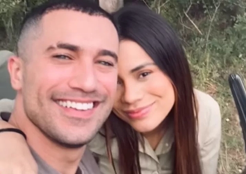 Lexa viaja com Ricardo Vianna para safári na África do Sul