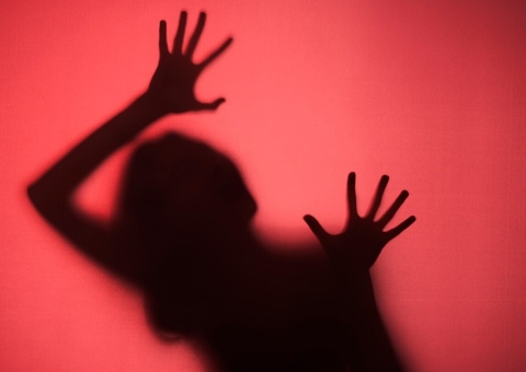 Feminicídio fez mais de mil vítimas por ano no Brasil desde 2015