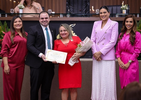 Aleam homenageia mulheres com diploma ‘Mulher Cidadã Amazonense’