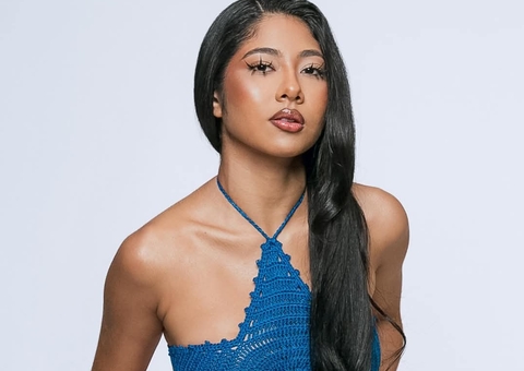 Zaynara se junta à força de Parintins no Arena Planeta Boi