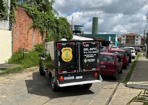 Criança de 6 anos sai para comprar pão e é esmagada por caminhão de lixo em Manaus