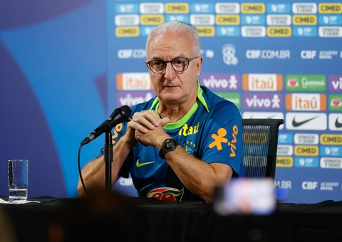 Dorival Júnior é demitido do comando da Seleção Brasileira