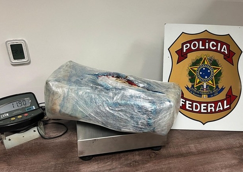 Passageira de Manaus é presa pela PF com 12kg de drogas no aeroporto de SP