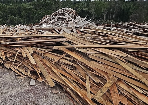 Fiscalização fecha olaria, apreende madeira ilegal e aplica R$ 292 mil em multas em Manacapuru