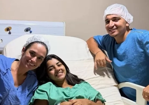 Grávida, mulher de João Gomes passa por cirurgia para evitar parto prematuro