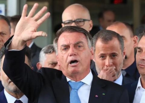 Moraes nega pedido para prender Bolsonaro após parecer da PGR