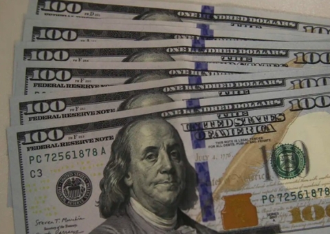 Dólar sobe para R$ 5,83 após retaliação da China a tarifas de Trump