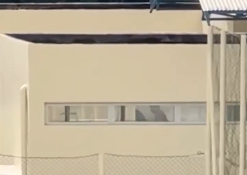 Casal é filmado por estudantes ao fazer sexo ao lado de escola em Presidente Figueiredo