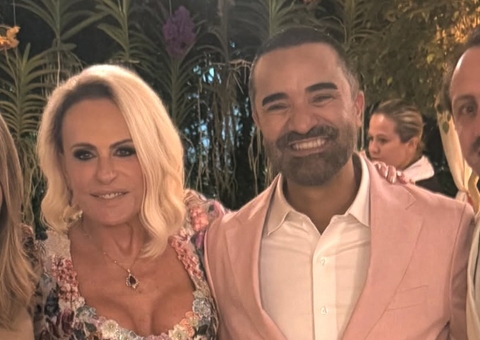 Ana Maria Braga é jogada para o alto durante festa de casamento; veja vídeo