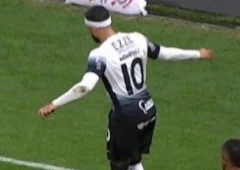 CBF repudia atitude de Memphis Depay e cria nova regra