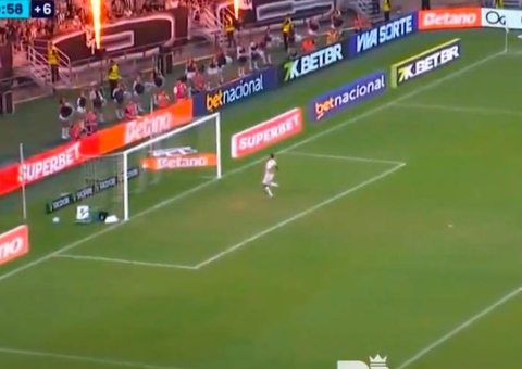 Ceará vence o Grêmio com artilheiro Pedro Raul e gol do 'meio da rua'