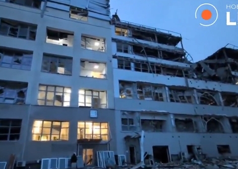 Ataque russo com mísseis mata um e fere três em Kiev