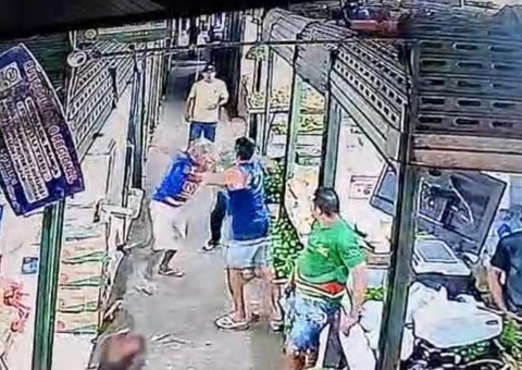 Feirante é agredido a socos na Feira da Manaus Moderna