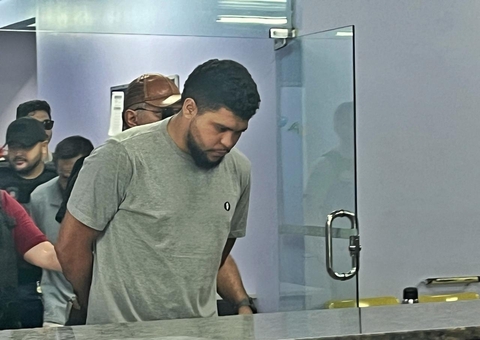 Cantor que espancou namorada em Manaus foi denunciado por perseguir outra mulher