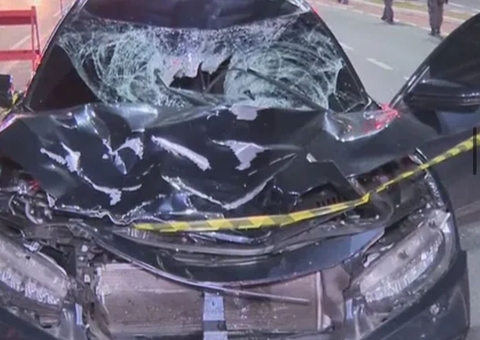 Jovens morrem atropeladas em faixa de pedestres e têm corpos arremessados a 50 metros