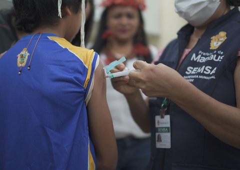 Manaus intensifica vacinação em escolas e busca resgatar não vacinados contra HPV
