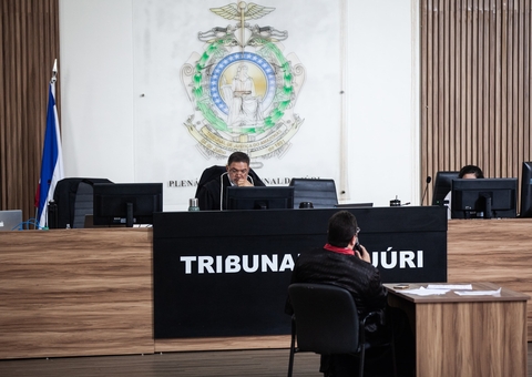 Réus são condenados por matar dupla em condomínio durante 'guerra de facções' em Manaus