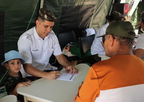 Ação do Exército terá serviços gratuitos na Ponta Negra neste domingo