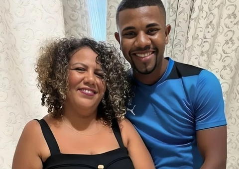 Davi Brito nega casamento com Mani Rego: "fazia favores pra ela"