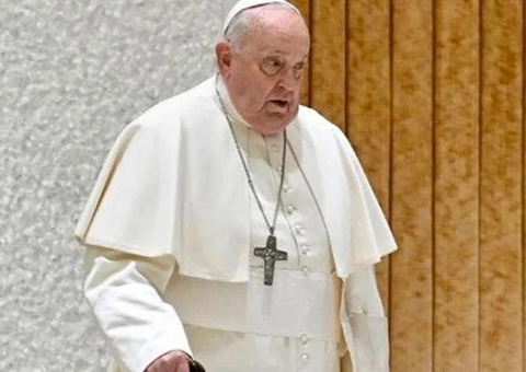 Derrame é apontado como causa da morte de Papa Francisco