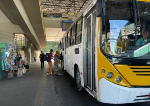 Manaus tem manifestação contra aumento da tarifa de ônibus nesta sexta