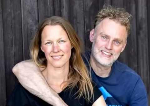 Casal abandona hotel na Suécia e deixa 158 barris de fezes humanas no local