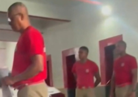  Mulher em trabalho de parto tem bebê em carro de aplicativo