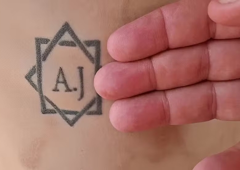 Trabalhador escravizado e tatuado por patrões em MG pode ser indenizado em R$ 1,3 milhão