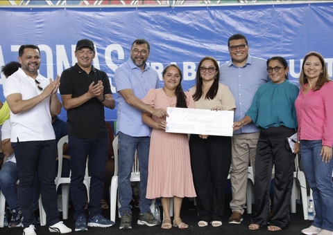 Governo do Amazonas incentiva empreendedorismo e reforça serviços essenciais em Barcelos