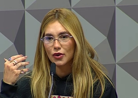 Acompanhada de Zé Felipe, Virginia depõe na CPI das Bets