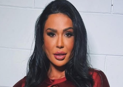 Gracyanne Barbosa choca seguidores com pergunta inusitada: "safadinha"