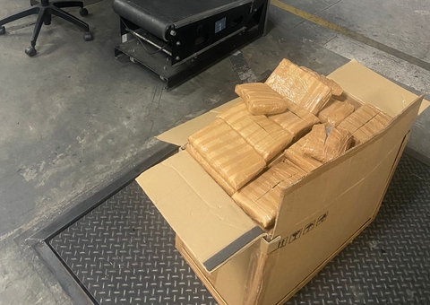 Receita apreende 97 kg de drogas no aeroporto de Manaus; funcionários estão na mira da PF