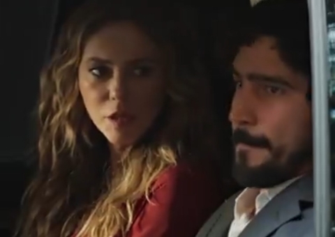 Cena aleatória surge no meio de Vale Tudo e web reage