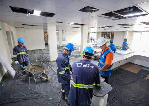 Obras em locais que não podem parar de funcionar é um desafio para a construção civil