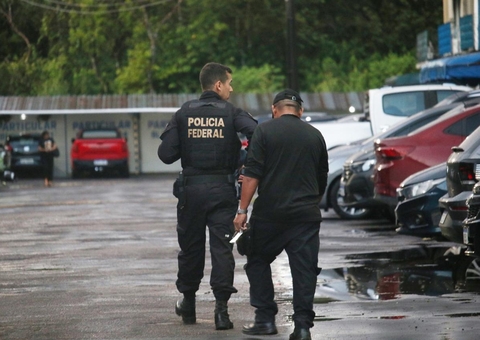 Operação da PF que mira envolvidos no tráfico de drogas cumpre mandados em Manaus