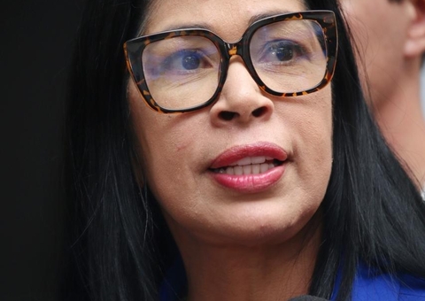 Adolescente com série de crimes e assaltos a ônibus é apreendido em Manaus